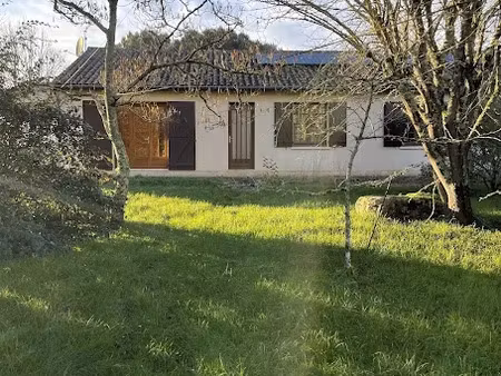 vente maison 4 pièces 135.32 m² à faux (24560)  213 000 €