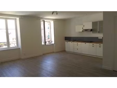 cancale centre appartement t2 meublé (1er g) loyer 350€