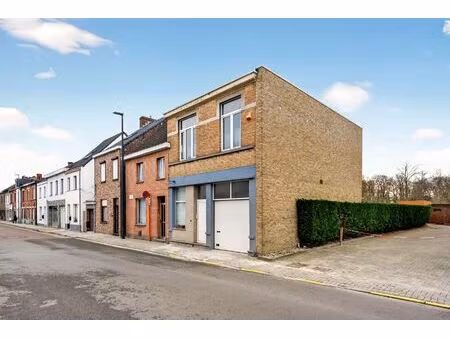 halfopen bebouwing nabij centrum heusden