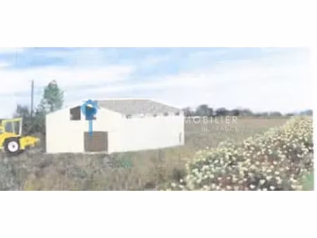 hangar professionnel neuf de 280 m2 de terrain