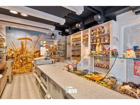 handelspand met woonst op commerciële ligging te aalst