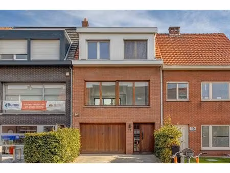 instapklare bel-étagewoning met een groen vergezicht