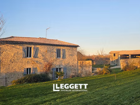 maison 4 pièce(s)  pamplie
