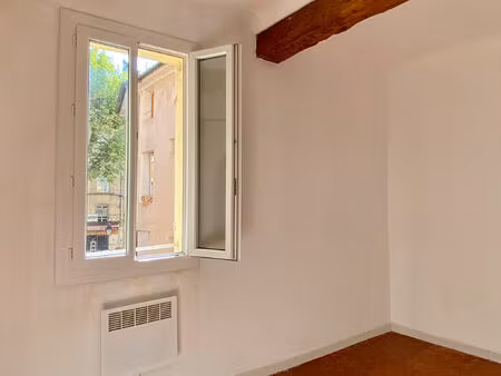location appartement 2 pièces 36 m² à aix-en-provence (13100)