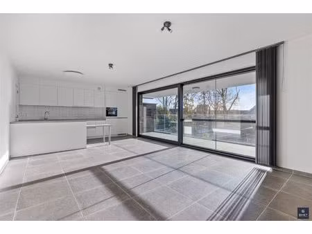 appartement met 2 slpks en groot terras