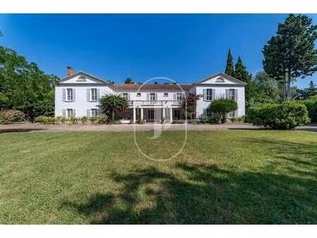 maison de luxe à vendre à arles : 1 850 000€ | 760m²