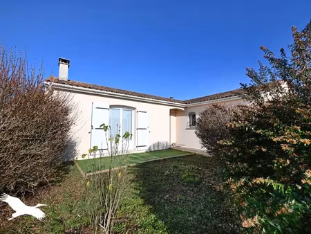 vente maison 5 pièces 112 m² à mouthiers-sur-boëme (16440)  231 440 €