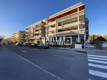 location local commercial 1 pièce