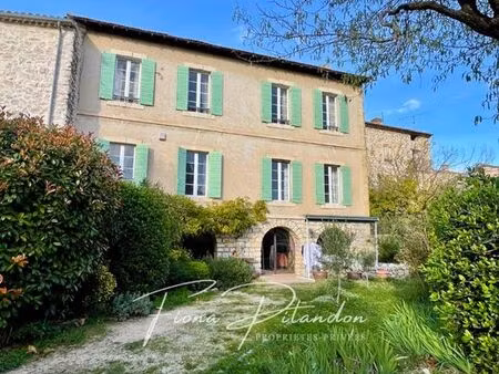 maison de 13 pièces de luxe en vente à mérindol  provence-alpes-côte d'azur