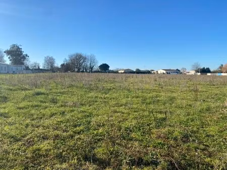 vente terrain 390 m² grézac (17120)