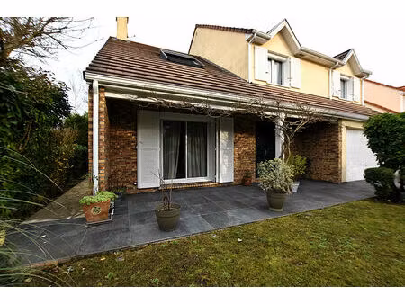 vente maison 6 pièces  160.00m²  saint