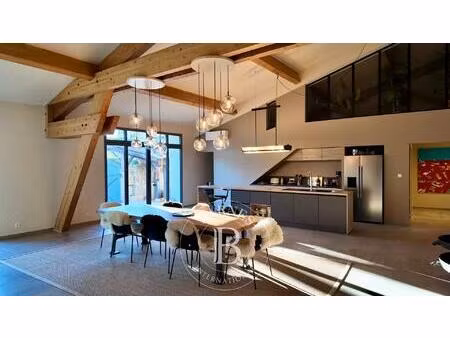 mormoiron - maison en pierre - 8 chambres - piscine chauffee