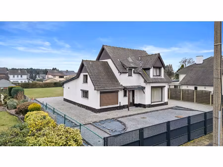 huis te koop in maasmechelen met 3 slaapkamers