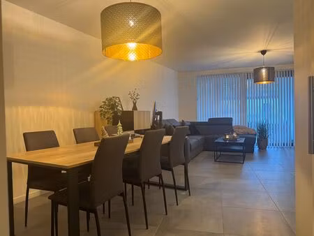 modern appartement met terras en parkeerplaats in residentie vlinderpark – centrum genk