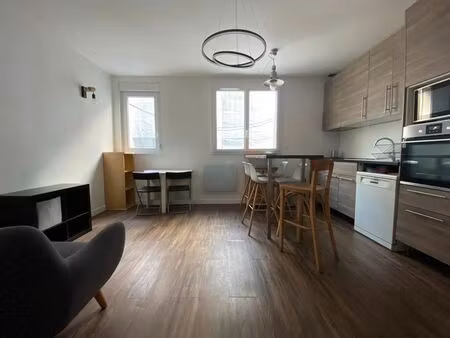 t2 meublé 38m² suresnes limite puteaux 1105€cc