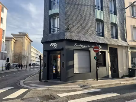 local commercial a louer