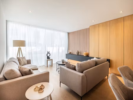 appartement te koop in alveringem met 2 slaapkamers