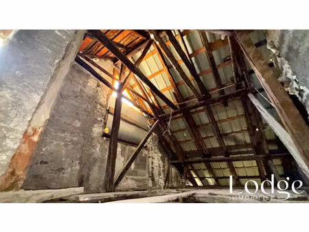 vente appartement 5 pièces 100m2 briançon 05100 - 66000 € - surface privée