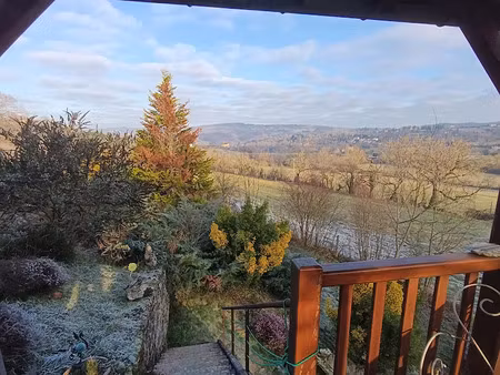 vente maison 8 pièces 228 m² à figeac (46100)  371 000 €