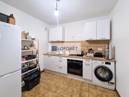 appartement t2 près de thoiry à louer