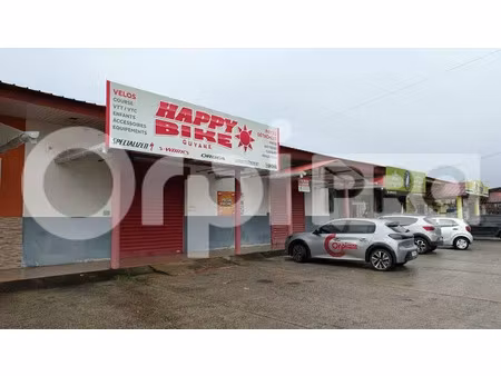 local commercial a louer