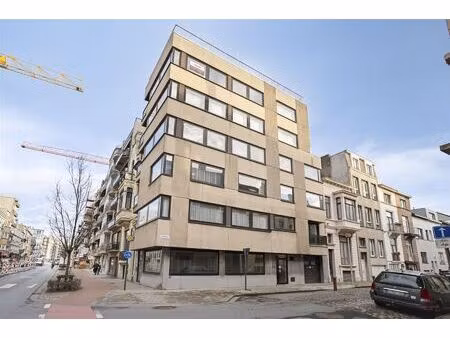 appartement te koop in oostende met 3 slaapkamers