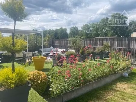 location 3/4 pieces avec terrasse 110 m2 pomponne