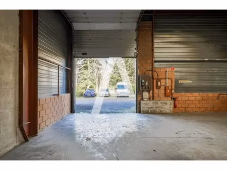 a louer - entrepôt avec bureaux en r+1 à collégien de 402m² à proximité a4 et zac - idéale