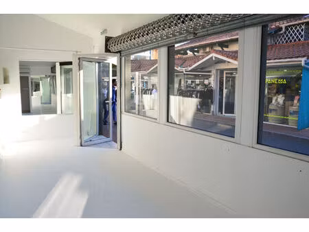location commerce 19 m² à soorts-hossegor (40150)