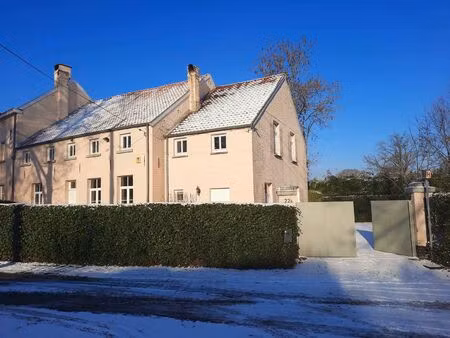 maison à louer à rue clément delpierre 22 la hulpe (vbd69426)