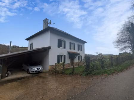 location maison 5 pièces 176m2 bergouey-viellenave 64270 - 1180 € - surface privée