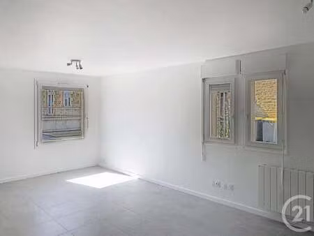 location appartement t1 à dinan (22100) : à louer t1 / 33m² dinan