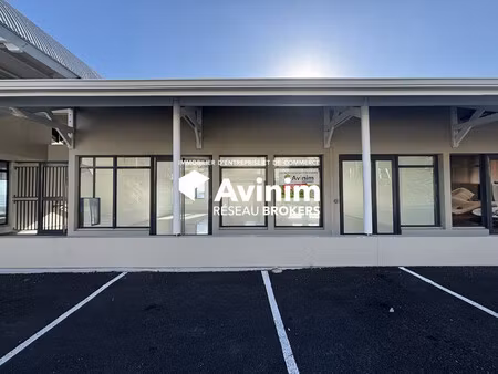 locaux commerciaux  belle visibilité | stationnement privé