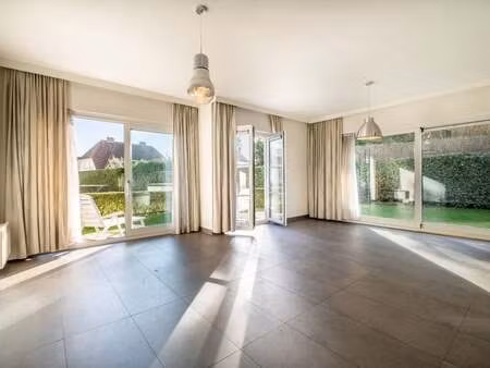 appartement à louer à sint-idesbald € 925 (lj76t) - immo europe koksijde | zimmo