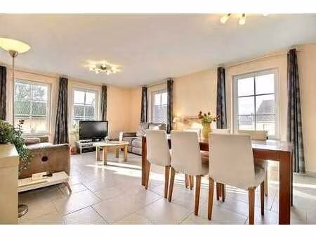 charmant et lumineux appartement 2 ch