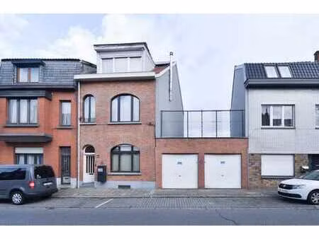maison unifamiliale avec terrain a bâtir attenant