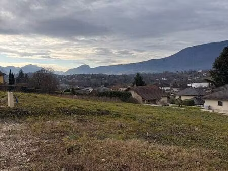 terrain constructible viabilisé à vendre