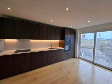 maison rénovée avec 3 chambres et jardin (epc b)