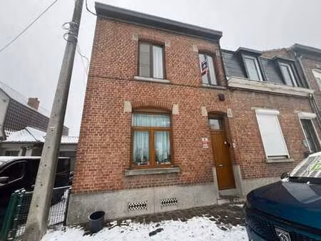 charmante maison mitoyenne 3 chambres