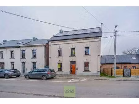 maison 4 façades   4 ch   grand jardin