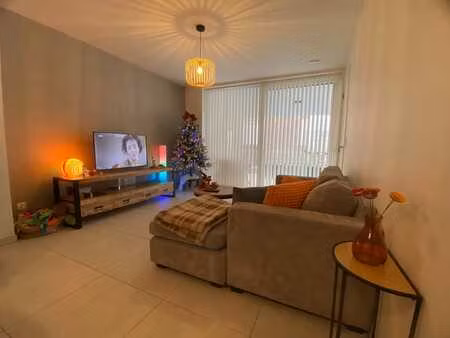 prachtig gelijkvloers 1-slaapkamer appartement in hartje ...