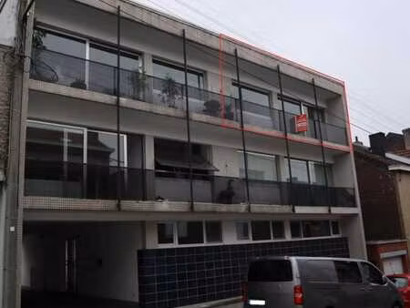appartement situé rue du canal à seraing