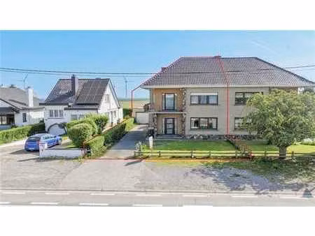 maison 3 façades  3 ch.  grenier aménageable