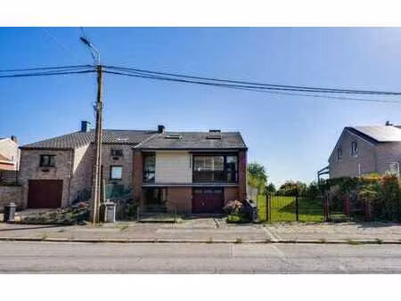 jolie maison 3 façades à othée (awans)