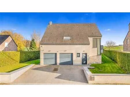 villa 4 chambres avec piscine