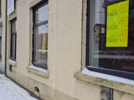 fond de commerce (magasin de vêtements)