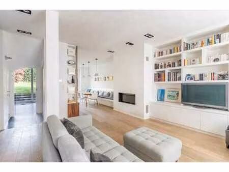 fort jaco : superbe maison 3 façades rénovée !