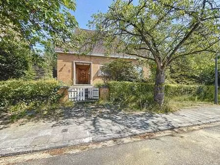 trois tilleuls  superbe maison 5ch ± 415m² +garage +jardin