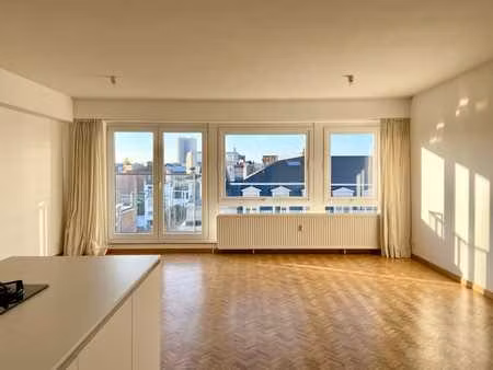 brugmann - magnifique appartement 2ch rénové vue sur parc