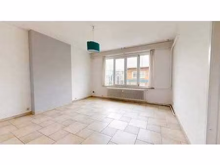 cimetiere d'ixelles: bel appartement 2 chambres +/- 80m2